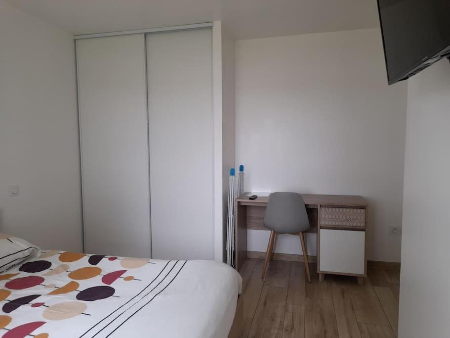Appt T2 Confortable Ла-Рош-сюр-Йон Экстерьер фото